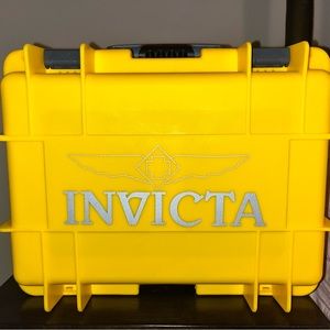 Invicta storage case